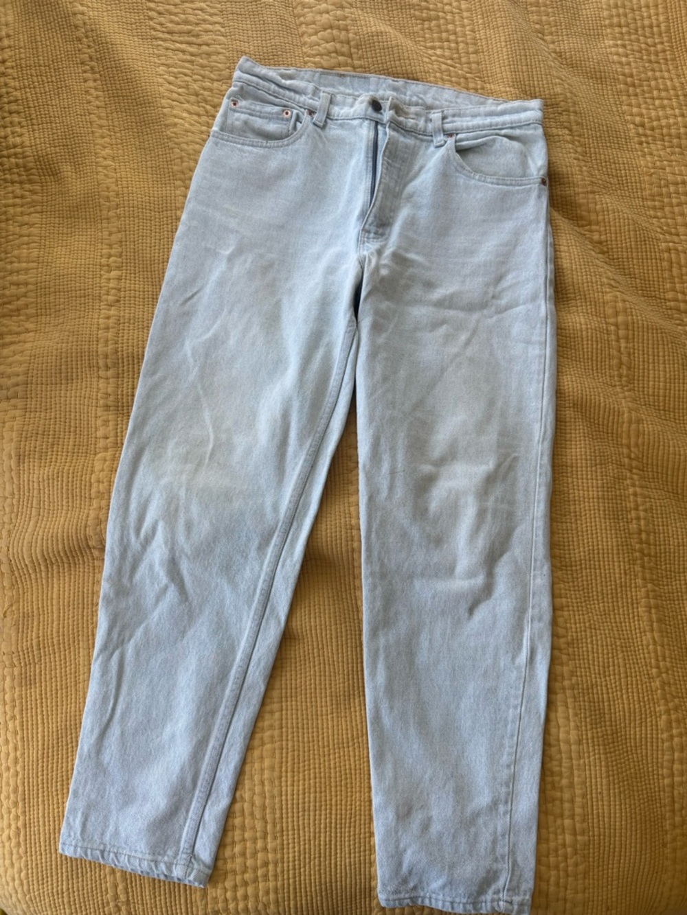 Vintage Made in USA Levi’s 550s